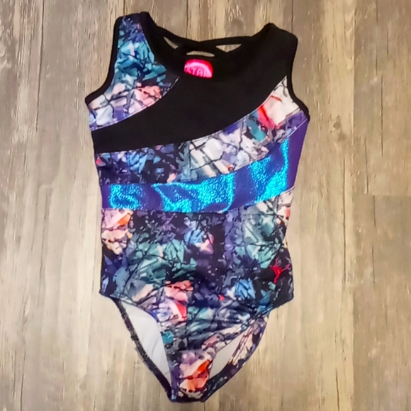 Girls leotard - Picture 1 of 2